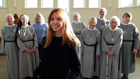 STACEY DOOLEY : INSIDE THE CONVENT 