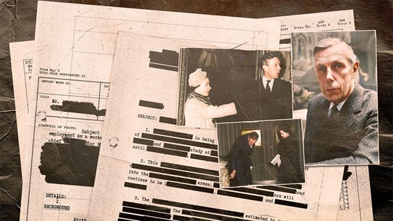 The Queen And The Traitor banner